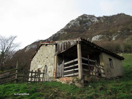 Llamo-Llampaza-Llazarandín-Picu Santiago-Minas de Texeo