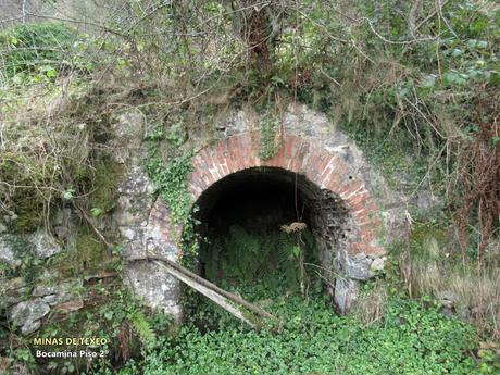 Llamo-Llampaza-Llazarandín-Picu Santiago-Minas de Texeo