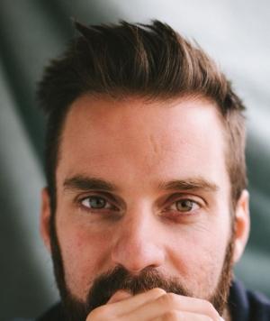 ENTREVISTA A XAVI BARROSO (POR LA AVENIDA DE LAS ILUSIONES)