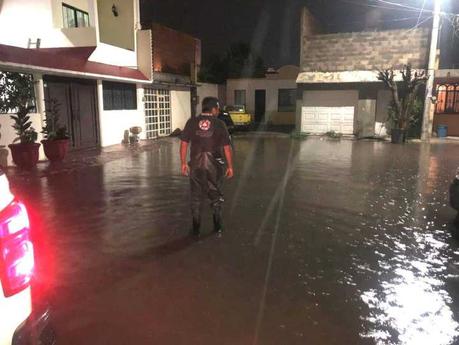 Lluvias dejan estragos en Soledad de Graciano Sánchez Lluvias dejan estragos en Soledad de Graciano Sánchez