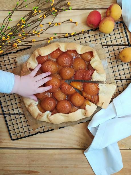 Galette de albaricoques. Postre de temporoda, fruta, rápido fácil, rico sencillo Horno Canela, avena Cuca Galette de albaricoques. Postre de temporoda, fruta, rápido fácil, rico sencillo Horno Canela, avena Cuca