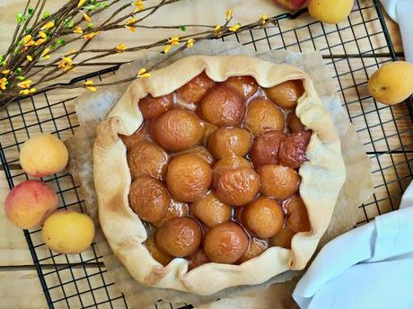 Galette de albaricoques. Postre de temporoda, fruta, rápido fácil, rico sencillo Horno Canela, avena Cuca Galette de albaricoques. Postre de temporoda, fruta, rápido fácil, rico sencillo Horno Canela, avena Cuca