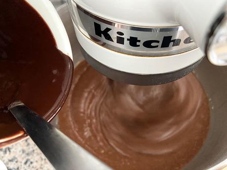 the best chocolate cake tarta de chocolate olive oil cake moist chocolate cake extra virgin olive oil el mejor bizcocho del mundo double chocolate cake chokolade kage chocolate olive oil cake chocolate glaze chocolate cake bizcocho jugoso de chocolate bizcocho de chocolate  