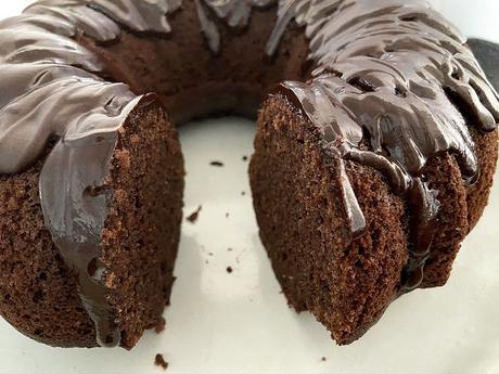 the best chocolate cake tarta de chocolate olive oil cake moist chocolate cake extra virgin olive oil el mejor bizcocho del mundo double chocolate cake chokolade kage chocolate olive oil cake chocolate glaze chocolate cake bizcocho jugoso de chocolate bizcocho de chocolate  