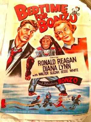 HORA DE DORMIR, BONZO (HORA DE ACOSTARSE PARA BONZO) (Bedtime for Bonzo) (USA, 1951) Comedia