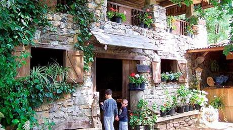 Una escapada con encanto para verano: camino Soria Una escapada con encanto para verano: camino Soria