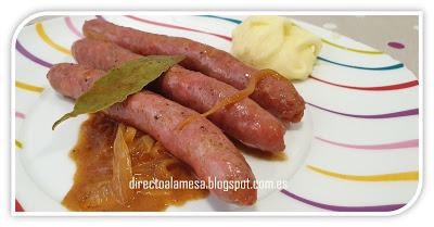 Salchichas al vino
