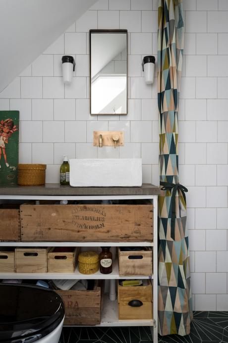 scandinavian kitchen vintage scandinavian apartment scandi kitchen piso viejo decoración piso con librería old kitchen muebles vintage muebles de cocina antiguos distribución diáfana decoración vintage cocina vieja charming vintage kitchen boho style bohemian style  