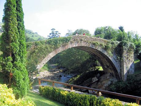 Turismo de cercanía en Cantabria turismo de cercanía en Cantabria, puente de Liérganes