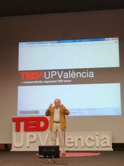 El futuro es un lugar (en el que siempre vivirá Antonio Rodriguez de las Heras) El futuro es un lugar (en el que siempre vivirá Antonio Rodriguez de las Heras)