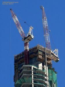 Edificio horizontal y vertical - Reflexiones