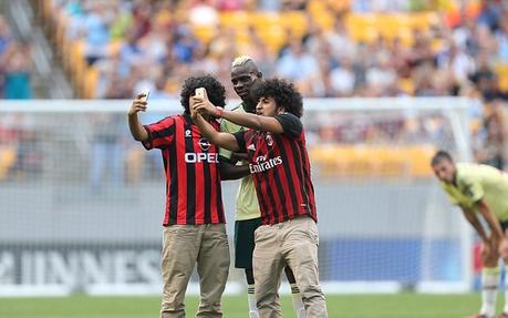 Mario Ballotelli selfie 