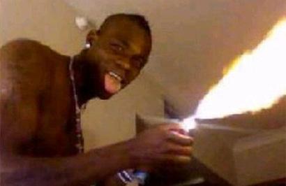 Mario Ballotelli prendió fuego a su casa 