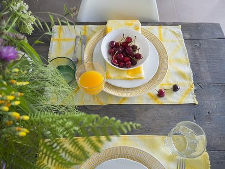 7 trucos para decorar una mesa de verano ¡Y triunfar!