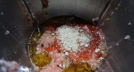 Echamos los ingredientes y sofreímos