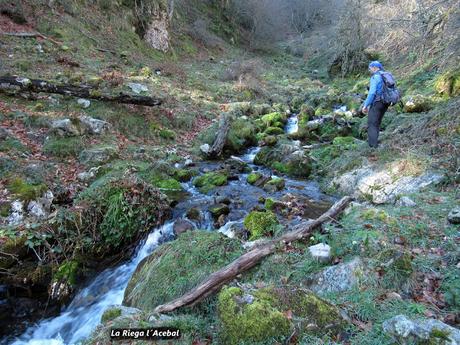 Por el monte Llaímu: Penoba-Felgueru-L´Árbol-Refierros-La Verdasca-Valsemana