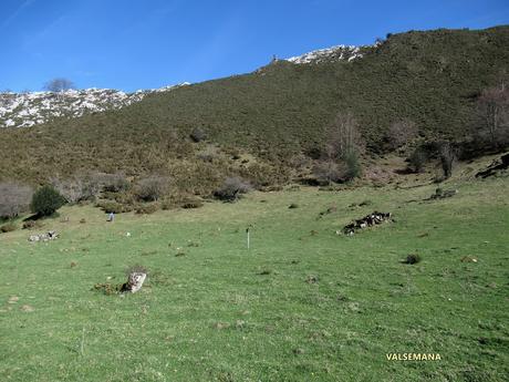 Por el monte Llaímu: Penoba-Felgueru-L´Árbol-Refierros-La Verdasca-Valsemana