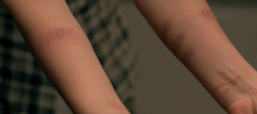 Reseña: Sombra de sangre - Clara Barceló Sellés