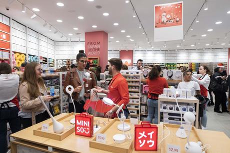 MINISO, el diseño japonés que arrasa en todo el mundo, llega a Donostia, San Sebastián