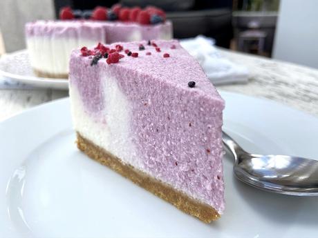 yogurt mousse cake tarta mousse tarta facil tarta de yogur tarta de mousse de frutas tarta de frambuesas tarta de arándanos soft cake raspberry mousse pretty cake no bake mousse cake fancy cake easy dessert easy cake blueberry mousse cake blueberry mousse  