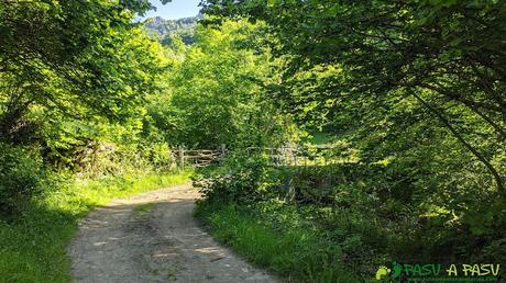 RUTA al TIATORDOS desde PENDONES, CASO Puente camino al Tiatordos