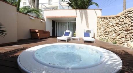 TOP GRAN SELECCIÓN: 10 Suites con Jacuzzi deluxe…¿Relax o Romanticismo?