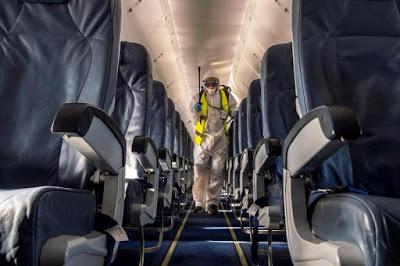 Los primeros turistas postcoronavirus aterrizan en Mallorca; Bienvenido Mister Marshall, ahora con los alemanes; Cebrián se desata… y se impone el sumo ‘presunto’ corrupto Felipe González. Los primeros turistas postcoronavirus aterrizan en Mallorca; Bienvenido Mister Marshall, ahora con los alemanes; Cebrián se desata… y se impone el sumo ‘presunto’ corrupto Felipe González.