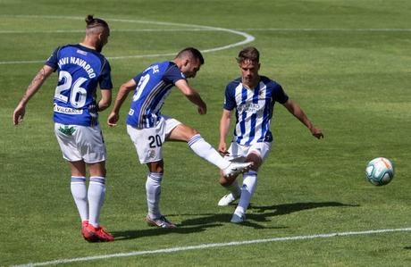 La Deportiva se trae tres valiosos puntos del Anduva y reafirma su intención de quedarse en la Liga SmartBank La Deportiva se trae tres valiosos puntos del Anduva y reafirma su intención de quedarse en la Liga SmartBank