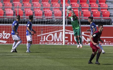 La Deportiva se trae tres valiosos puntos del Anduva y reafirma su intención de quedarse en la Liga SmartBank La Deportiva se trae tres valiosos puntos del Anduva y reafirma su intención de quedarse en la Liga SmartBank