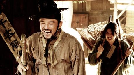 watch 구르믈 버서난 달처럼 now