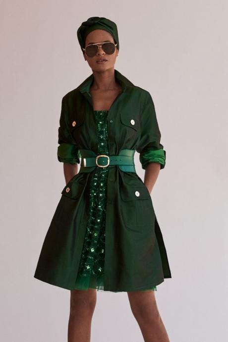 El color verde esmeralda nunca pasa de moda Pantone 17-5641 Verde Esmeralda