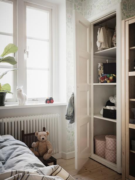 wallpaper swedish decor scandinavian style scandinavian decor scandinavian bedroom scandi style scandi hygge scandi bedroom scandi apartment papel de pared floral nordic style kids scandi estilo nórdico cozy estilo nórdico acogedor estilo escandinavo decoración escandinavo cálido escandinavo acogedor dormitorio sueco dormitorio nórdico  