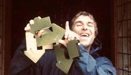 Liam Gallagher y DaBaby lideran las listas de ventas británicas Liam Gallagher