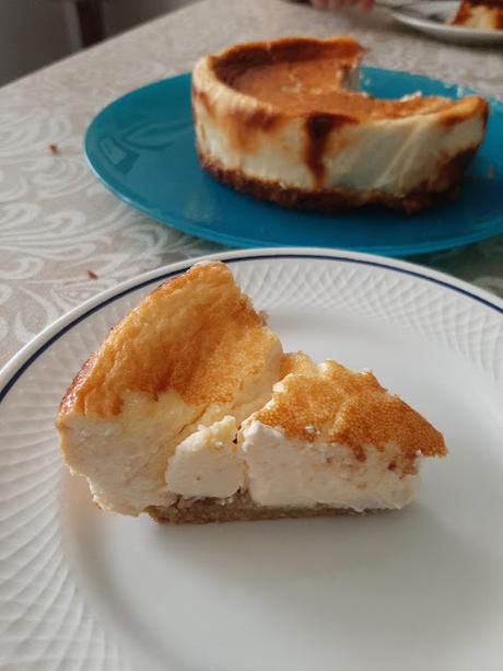 TARTA DE QUESO CON PARMESANO