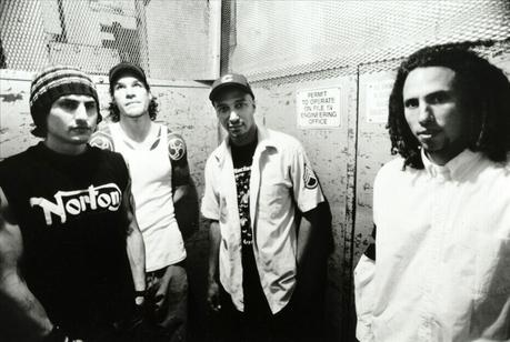 Rage Against The Machine: Rock Contra Hipocresía Rage Against The Machine: Rock Contra Hipocresía