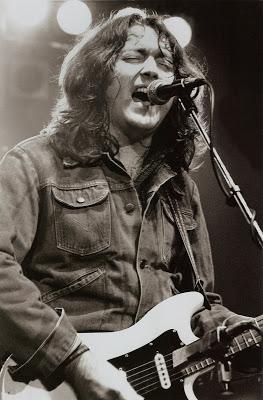 Rory Gallagher - Bad Penny (Live in Montreux) (1985)
