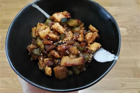 Wok de pollo y verduras