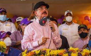 Danilo expresa Gonzalo le dará honor de ponerle banda presidencial.