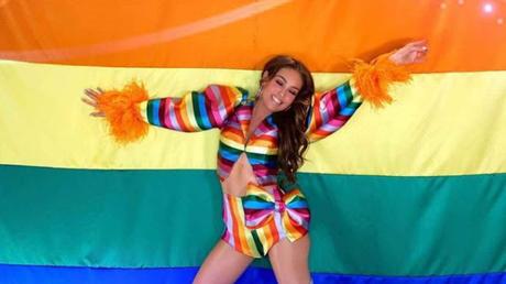 #Mexico: Thalía (@thalia) se unió la marcha virtual del #OrgulloGay (VIDEO)