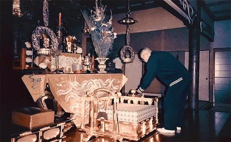 Espacio sagrado. El butsudan, cada vez más descuidado en las ciudades Espacio sagrado. El butsudan, cada vez más descuidado en las ciudades