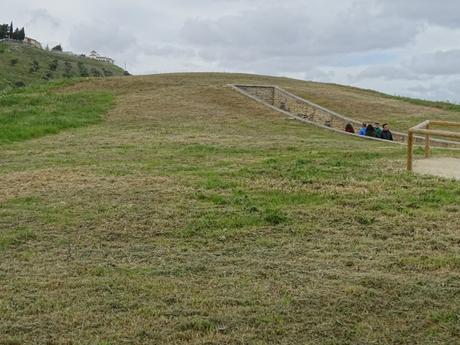 El Sitio de los Dólmenes de Antequera, el Stonehenge español El Sitio de los Dólmenes de Antequera, el Stonehenge español