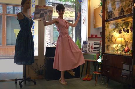 BLOGSSIPGIRL TE PRESENTA: VIVE EL GLAMOUR DE LOS AÑOS 50, VIVE LA MODA ATEMPORAL DE EL TUPE ASESINO