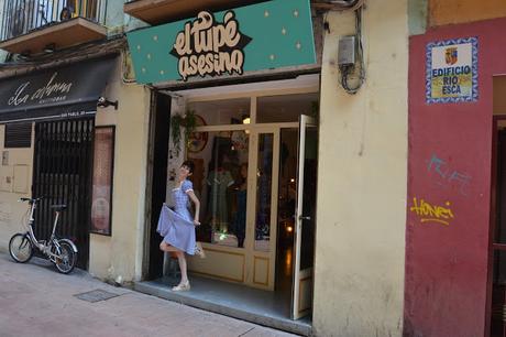 BLOGSSIPGIRL TE PRESENTA: VIVE EL GLAMOUR DE LOS AÑOS 50, VIVE LA MODA ATEMPORAL DE EL TUPE ASESINO