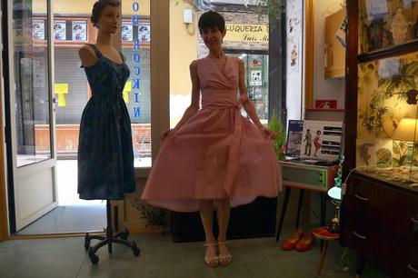 BLOGSSIPGIRL TE PRESENTA: VIVE EL GLAMOUR DE LOS AÑOS 50, VIVE LA MODA ATEMPORAL DE EL TUPE ASESINO