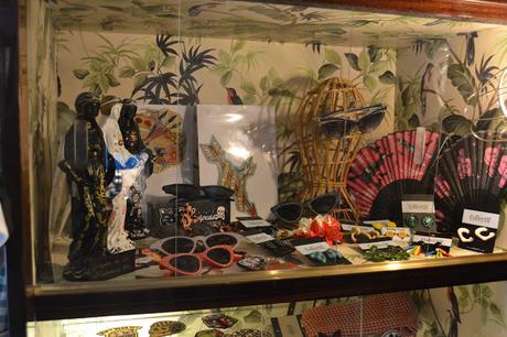 BLOGSSIPGIRL TE PRESENTA: VIVE EL GLAMOUR DE LOS AÑOS 50, VIVE LA MODA ATEMPORAL DE EL TUPE ASESINO