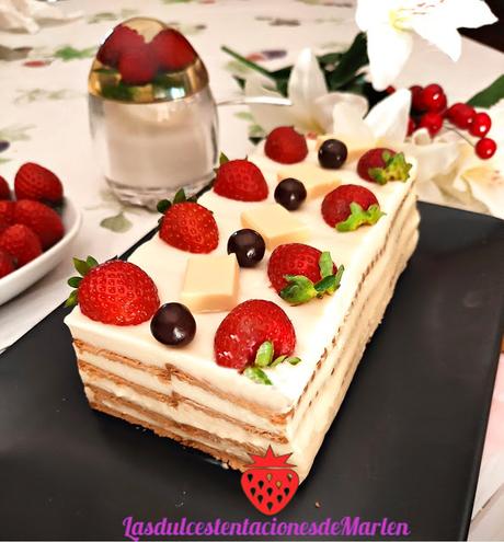 Tarta de Chocolate Blanco y Galletas