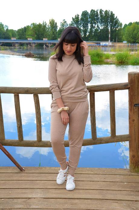 Beige Loungwear set | Femme Luxe