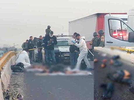 Abandonan 2 personas descuartizadas en la Carretera 57