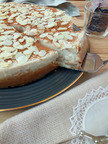 Tarta de horchata sin horno en Monsieur Cuisine o Thermomix. Receta de verano, postre, merienda, pastel fácil, rico, sin horno, fresquito. Cuca Tarta de horchata sin horno en Monsieur Cuisine o Thermomix. Receta de verano, postre, merienda, pastel fácil, rico, sin horno, fresquito. Cuca