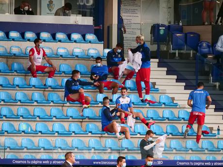 Fotogalería del partido Ponferradina – Fuenlabrada (0 – 3)